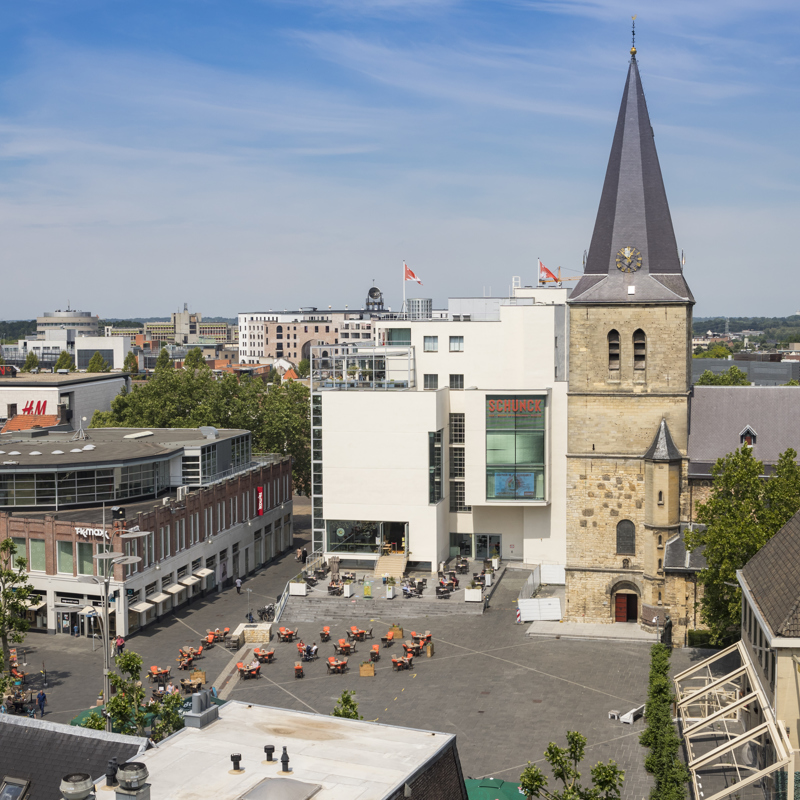 Het Pancratiusplein gezien van boven